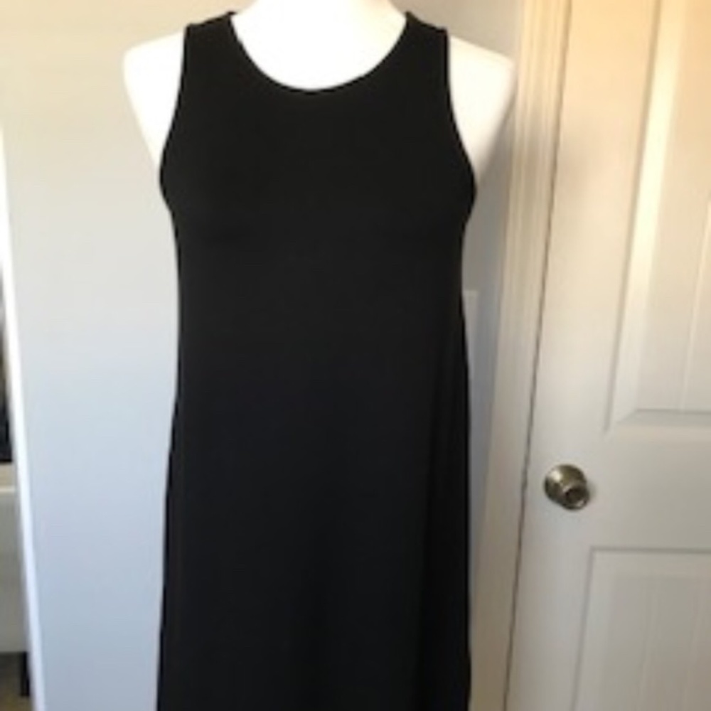 Old Navy Women's Crew Neck Black A-Line Tank Short Dress. Size Small